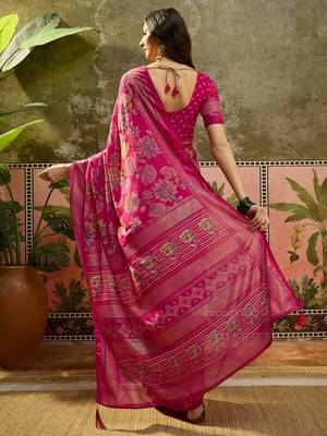 Rani georgette bandhni saree with unstitched blouse piece 3