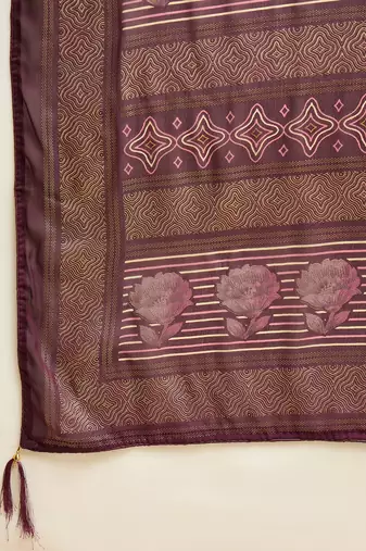 Wine georgette bandhni saree with unstitched blouse piece
