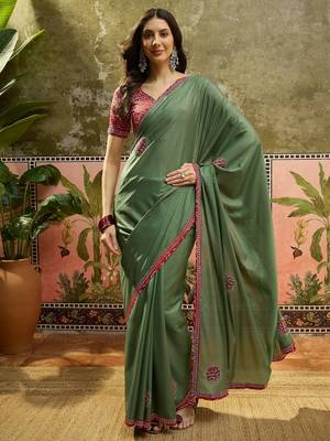 Green chiffon bandhni saree with unstitched blouse piece 2