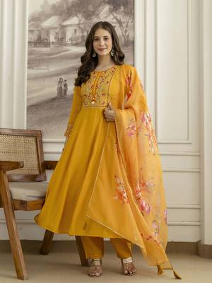 Yellow  Silk blend  Embroidery Sequence Work Kurta Pant Dupatta Set  3