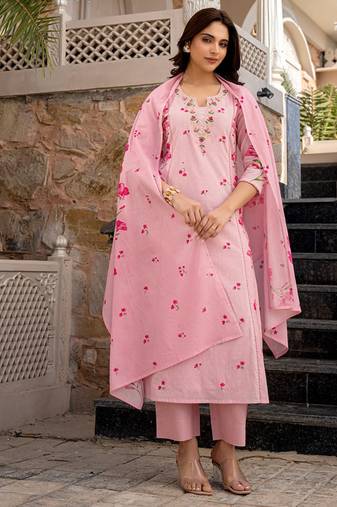 Women's pink chanderi floral printed kurta pant set with dupatta for summer festive wear