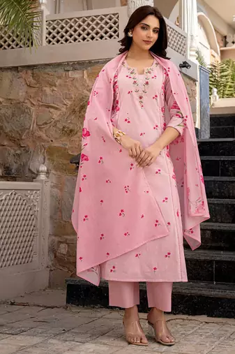 Women's pink chanderi floral printed kurta pant set with dupatta for summer festive wear