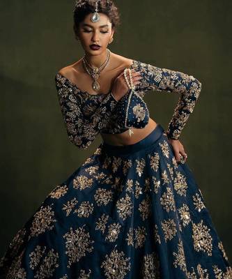 Designer Thread Work Lehenga For Sangeet Party 3