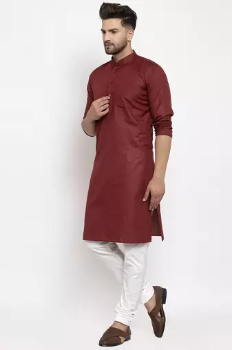 Maroon solid cotton blend straight kurta for men