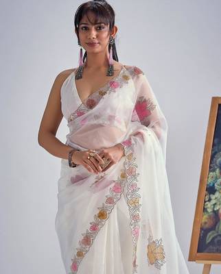 White soft oregenza tissue handwork zircon border saree 5