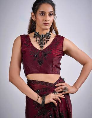 Maroon color fendy satin silk blend two tone zircon cut dana handwork saree 5