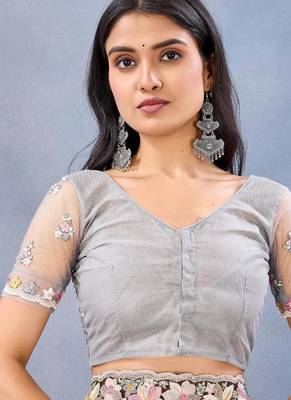 White color net resham embroidered & handwork zircon work saree 5