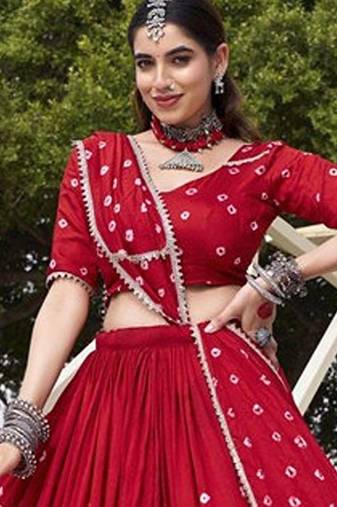 Women Bandhani Printed Ready To Wear Lehenga & Blouse With Dupatta Free Size Upto 42