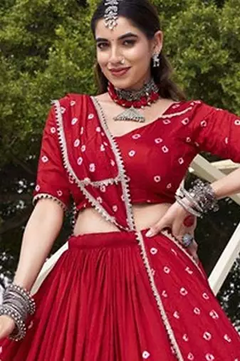 Women Bandhani Printed Ready To Wear Lehenga & Blouse With Dupatta Free Size Upto 42
