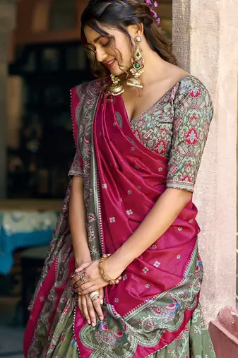 Printed Foil Print Ready To Wear Lehenga & Unstitched Blouse With Dupatta Free Size Upto 42