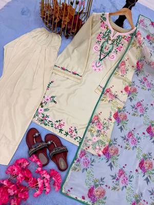  crepe farshi salwar kameez with printed dupatta party wear suit 3