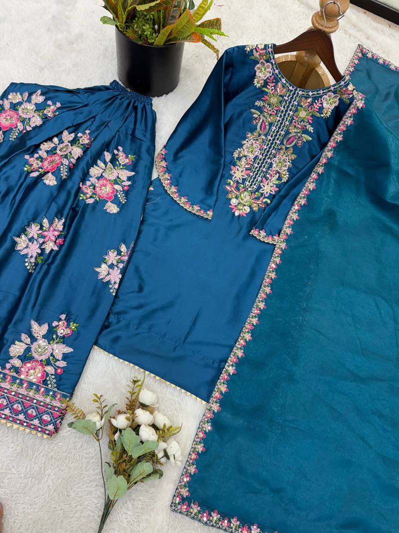 French crepe farshi salwar kameez with embroidery & silk dupatta – ready to wear