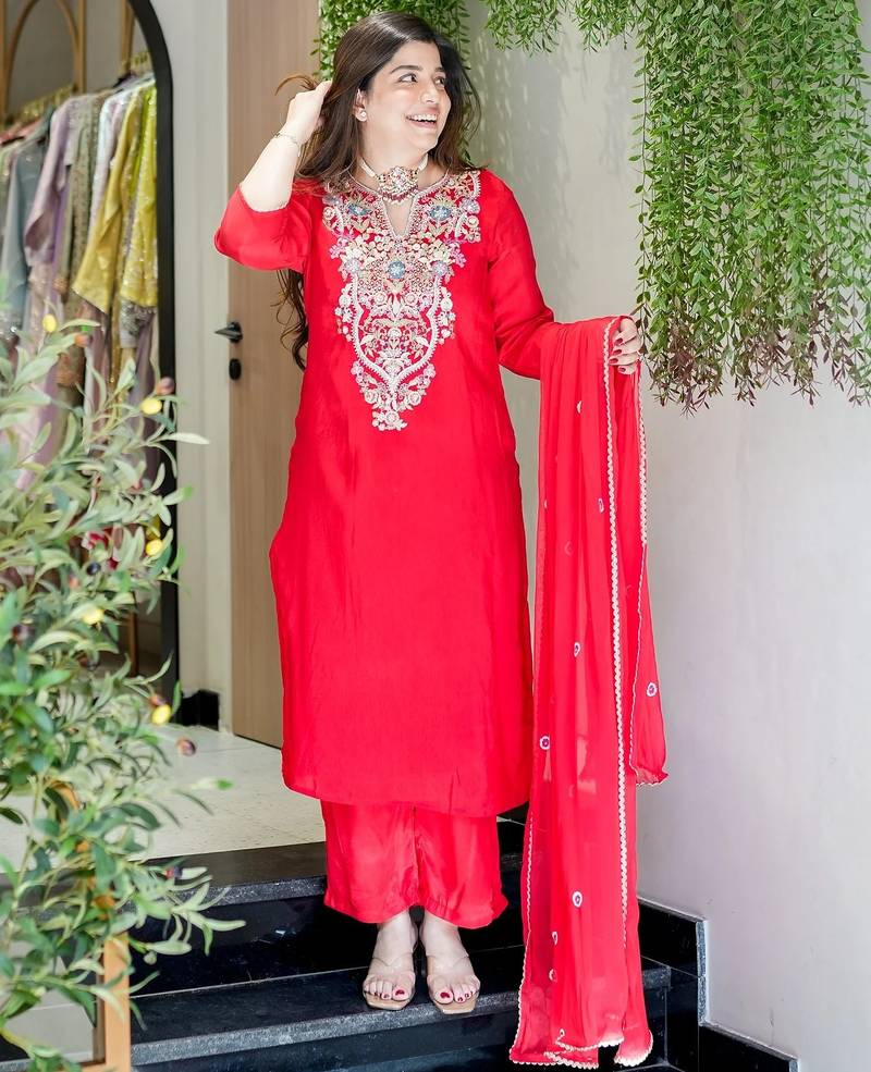 Rani pink viscose shimmer silk sequin v-neck kurta set with embroidered organza dupatta