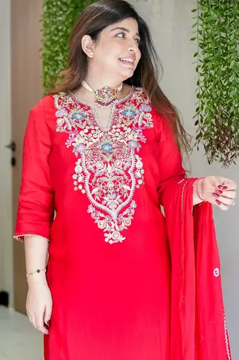 Rani pink viscose shimmer silk sequin v-neck kurta set with embroidered organza dupatta