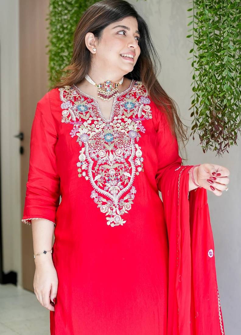 Rani pink viscose shimmer silk sequin v-neck kurta set with embroidered organza dupatta