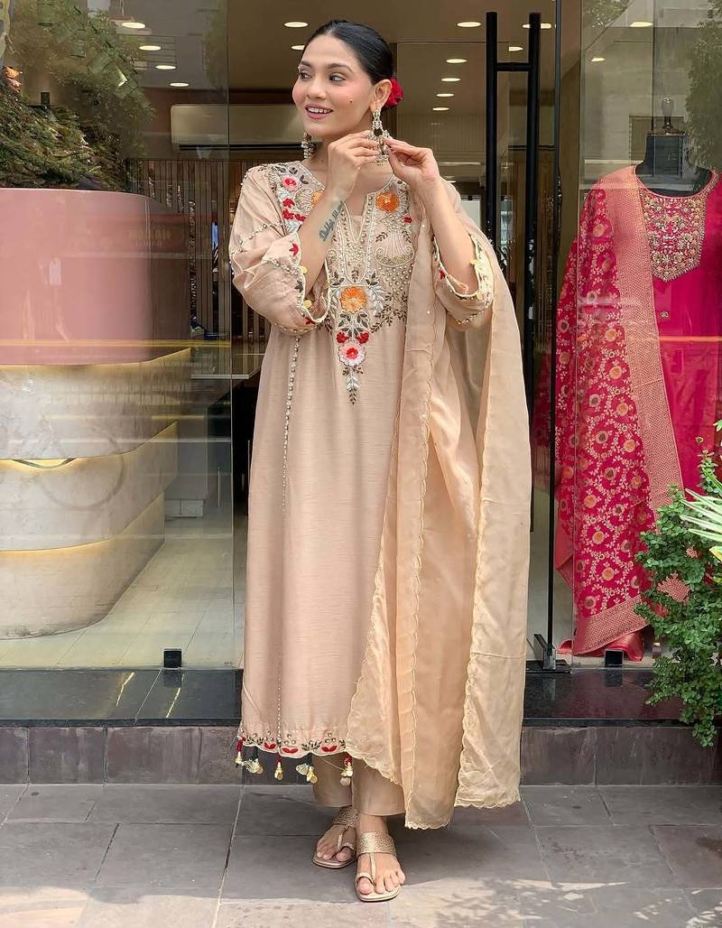 Women's chiku viscose chanderi sequin v-neck kurta set with embroidered silk dupatta