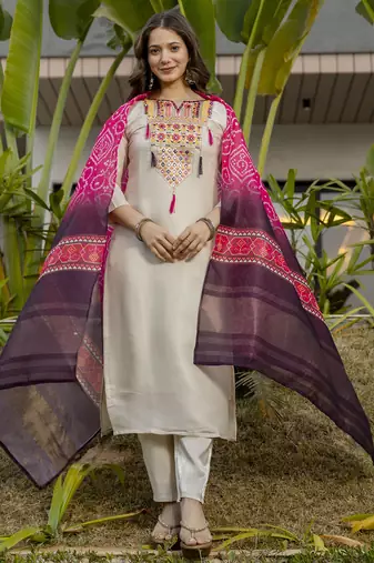 White viscose silk sequin v-neck kurta pant set with embroidered silk dupatta