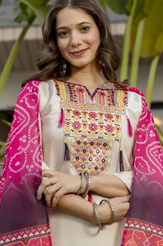White viscose silk sequin v-neck kurta pant set with embroidered silk dupatta