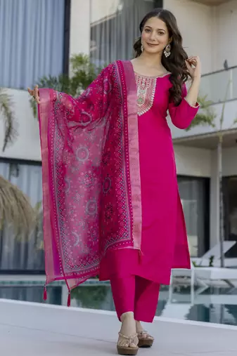 Pink chanderi silk sequin round neck kurta pant set with jacquard organza dupatta