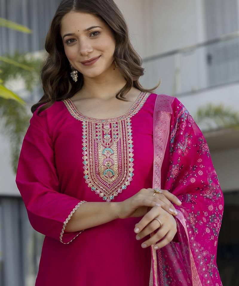 Pink chanderi silk sequin round neck kurta pant set with jacquard organza dupatta