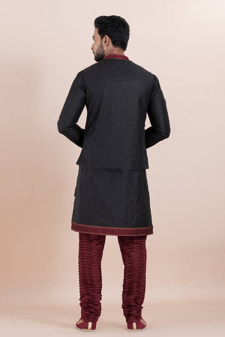 men’s traditional kurta pajama set