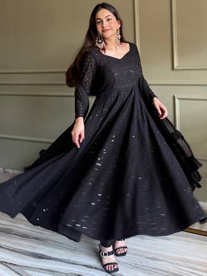 Gorgeous Black Sequins Georgette Evening Wear Anarkali Pant Suit 4
