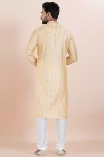 men’s traditional kurta pajama set