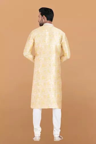men’s traditional kurta pajama set