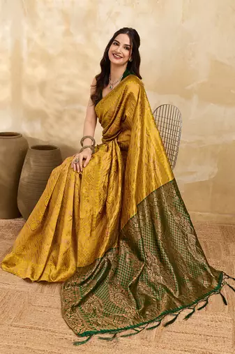 Golden Jacquard Silk Saree With Green Border & Zari Work Pallu With Unstitched Blouse Piece