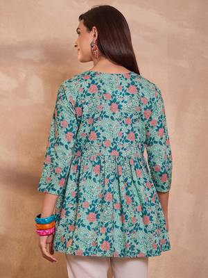 Women cotton blend blue floral regular tops 4