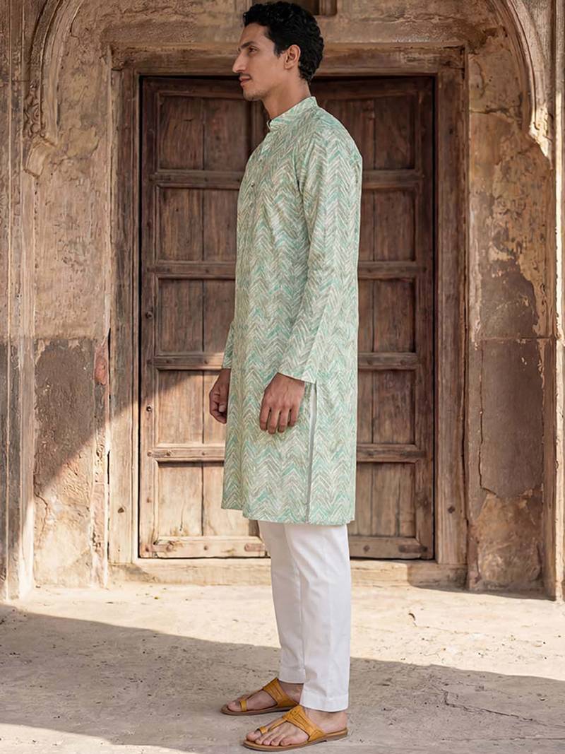Mens green cotton blend chevron embroidered kurta