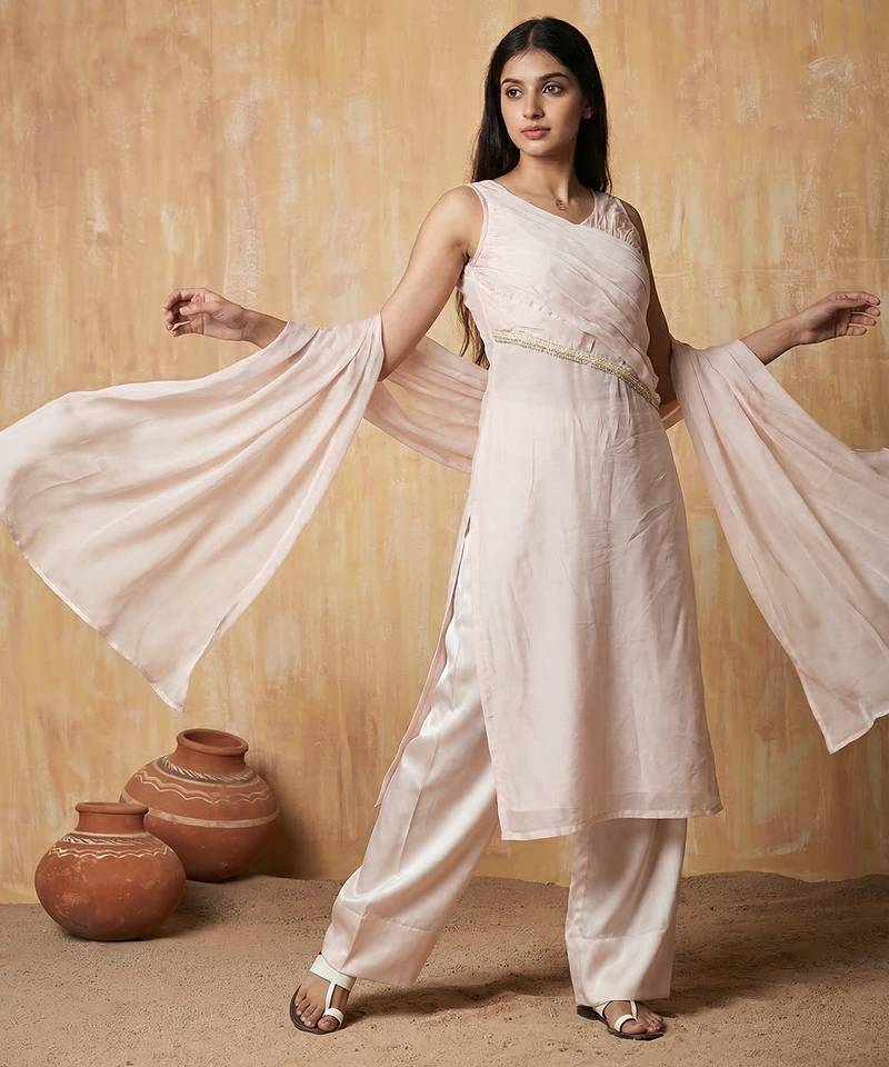 Pastel pink suit set with dupatta with farsi pants