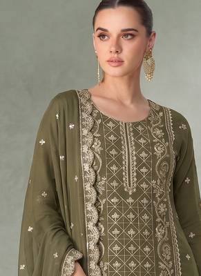 Mahendi green pakistani straight suit for women chiffon 2