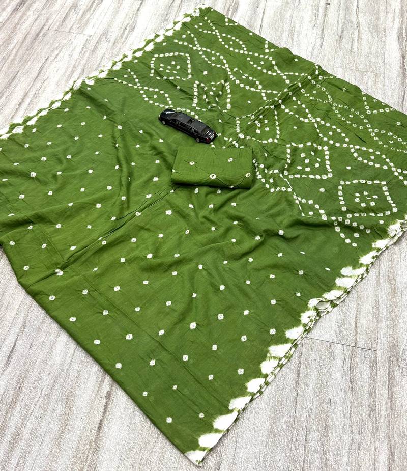 Handmade bandhani pure cotton saree