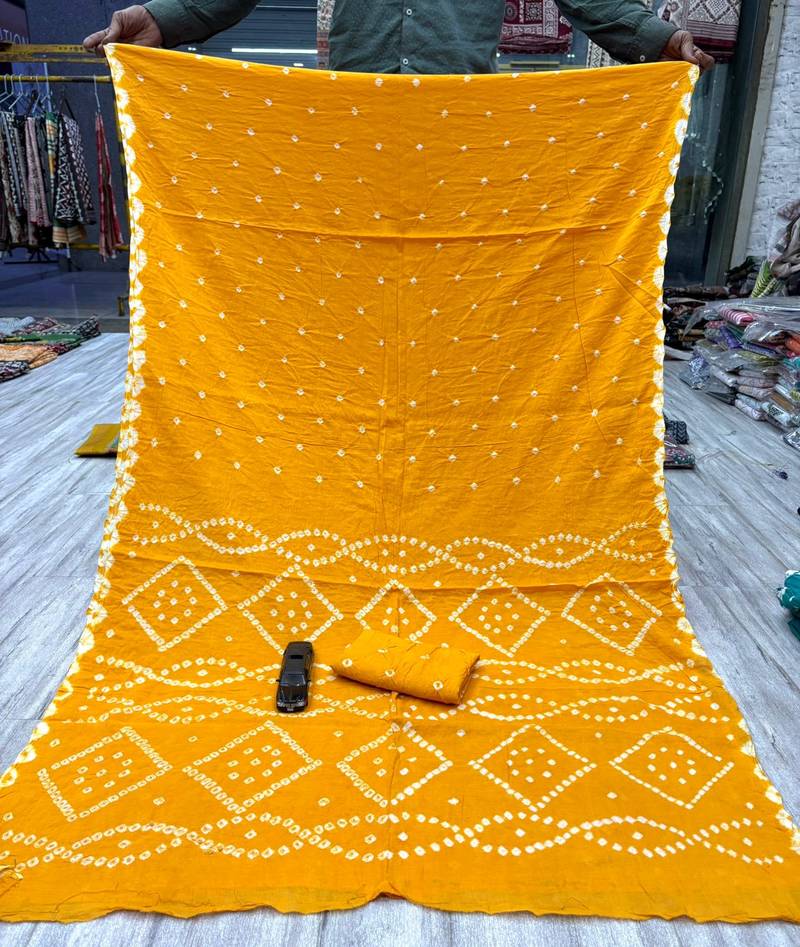 Handmade bandhani pure cotton saree