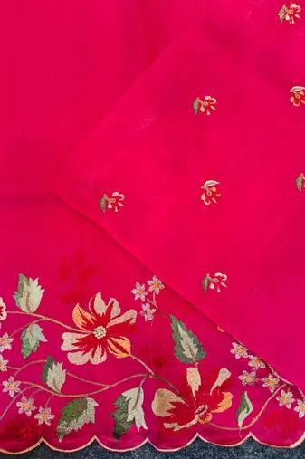 Red matka silk saree with heavy floral embroidery border with running blouse