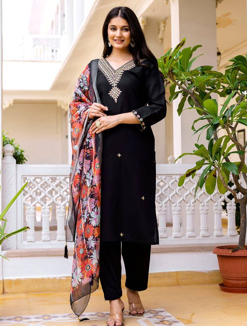  Viscose Chanderi Embroidery Work Straight Kurta Pant and Dupatta Set
