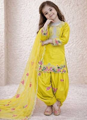Designer party wear heavy natural crep kids patiala set 2