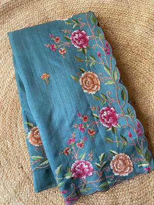 Sea green matka silk saree with heavy floral embroidery border with running blouse 3