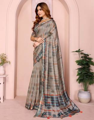 Grey printed art silk designer pallu saree 2