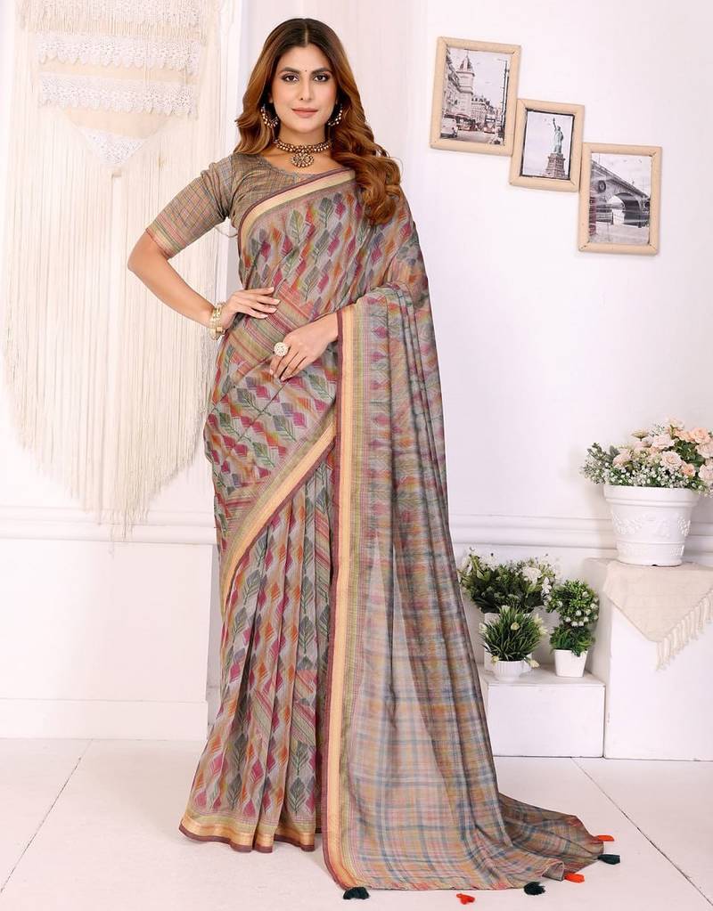 Cream printed art silk designer pallu saree