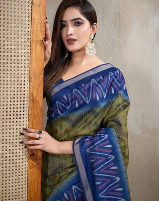 Mehendi printed art silk designer pallu saree 4