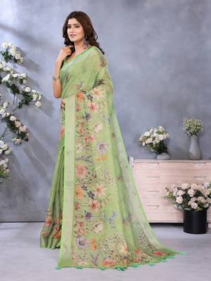 Light parrot green printed art silk designer pallu saree 2