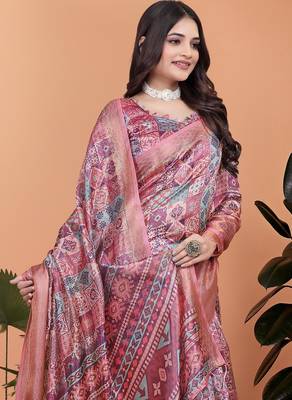 Pink printed art silk designer pallu saree 4