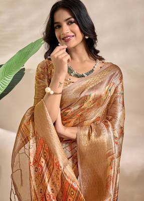 Golden printed art silk designer pallu saree 4