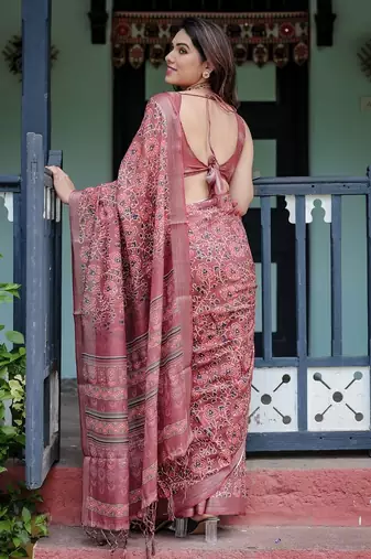 Onion pink printed art silk designer pallu saree
