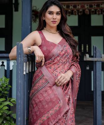 Onion pink printed art silk designer pallu saree 4