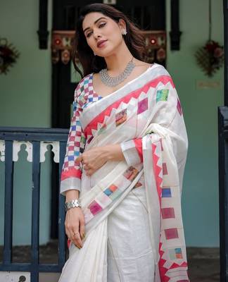 White printed art silk designer pallu saree 4