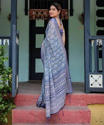 Grey printed art silk designer pallu saree 3