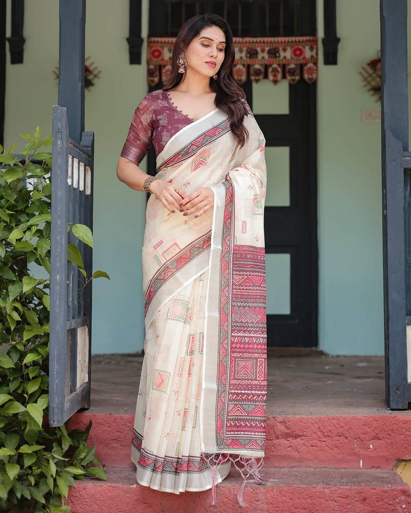 Cream printed art silk designer pallu saree